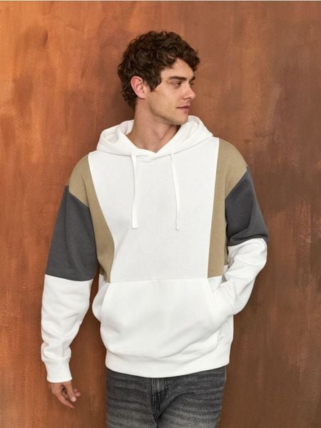 Bluza z kapturem - kremowy. Białe bluzy nierozpinane męskie Sinsay, l, bez wzorów, z kapturem. Za 69.99 zł.