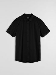 Koszula z krótkim rękawem - czarny. Czarne koszule męskie Sinsay, l, bez wzorów, bez kołnierzyka, bez ramiączek. Za 29.99 zł.