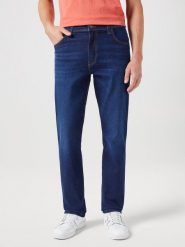 MESKIE SPODNIE WRANGLER TEXAS SLIM NIGHT SHADE 112350865. Czarne jeansy męskie Wrangler, na jesień, bez wzorów, z bawełny, eleganckie. W wyprzedaży za 179.99 zł.