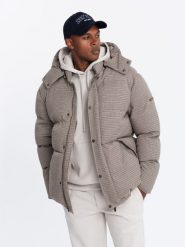 Mocno ocieplana męska kurtka typu puffer w pepitkę – brązowa V1 - Rozmiar: S. Brązowe kurtki męskie Ombre Clothing, m, z aplikacjami, z materiału, bez ramiączek, bez kaptura. W wyprzedaży za 299.99 zł.