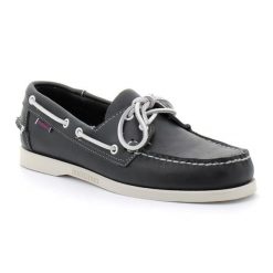 Tenisówki Sebago Model Docksides Portland Kolor Niebieski. Niebieskie trampki męskie Sebago, bez wzorów, ze skóry, sportowe, bez zapięcia. Za 719.75 zł.