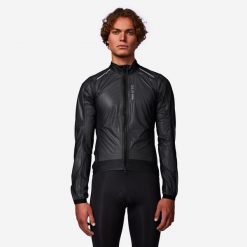 Kurtka rowerowa szosowa Van Rysel Racer Ultralight przeciwdeszczowa. Czarne kurtki męskie VAN RYSEL, l, bez wzorów, z materiału, sportowe, bez ramiączek, bez kaptura. Za 219.99 zł.