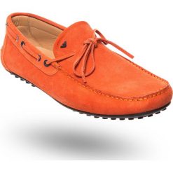 Pomarańczowe mokasyny zamszowe. Mokasyny męskie Emporio Armani. Za 591.60 zł.