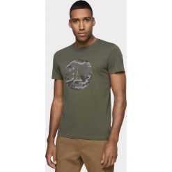 T-shirt męski TSM076 - khaki. Brązowe t-shirty męskie 4f, m, bez wzorów, bez kołnierzyka, bez ramiączek. W wyprzedaży za 49.99 zł.