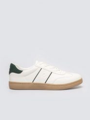Sneakersy męskie ze skóry ekologicznej białe SS174081 101. Białe buty sportowe na co dzień męskie Big Star, m, bez wzorów, ze skóry ekologicznej, klasyczne, bez ramiączek, bez kaptura. Za 169.99 zł.