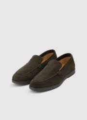 PAKO LORENTE – Zamszowe mokasyny męskie. Brązowe mokasyny męskie Pako Lorente, ze skóry, bez zapięcia. Za 279.99 zł.