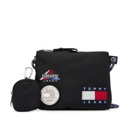 Saszetka Tommy Jeans. Czarne saszetki męskie Tommy Jeans, bez wzorów, z jeansu, małe. Za 249.99 zł.