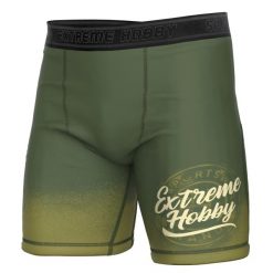 Spodenki Vale Tudo do MMA męskie EXTREME HOBBY BADGE. Zielone szorty sportowe męskie EXTREME HOBBY, bez wzorów, z elastanu, sportowe. Za 179.00 zł.