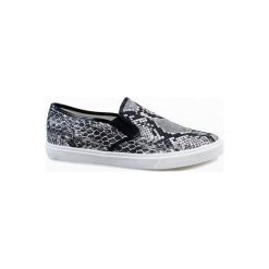 Białe męskie trampki slip on YDB-9. Białe trampki męskie ButyModne, bez wzorów, z materiału, bez zapięcia. Za 74.99 zł.