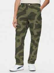 Nike Spodnie materiałowe FZ2060 Khaki Regular Fit. Brązowe spodnie na co dzień męskie Nike, bez wzorów, z bawełny. Za 529.99 zł.