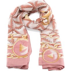 Chusta GUESS - AW7712 VIS03 ROS. Czerwone szaliki męskie Guess, z materiału. W wyprzedaży za 169.00 zł.