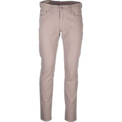 Dżinsy "511" - Slim fit - w kolorze beżowym. Brązowe jeansy męskie Denim Special, z aplikacjami, klasyczne. W wyprzedaży za 239.95 zł.