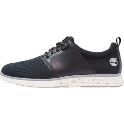 Timberland Sneakersy niskie blackout. Buty sportowe na co dzień męskie marki Timberland. W wyprzedaży za 381.75 zł.