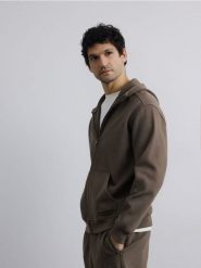 Rozpinana bluza z kapturem - jasny zielony. Zielone bluzy z kapturem męskie Reserved, l, bez wzorów, z dzianiny, z kapturem. Za 139.99 zł.