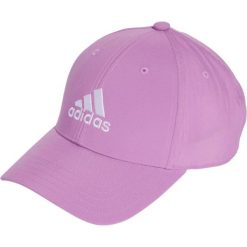 Czapka z daszkiem adidas Embroidered Logo Lightweight Baseball. Czerwone czapki męskie ADIDAS, bez wzorów, sportowe. Za 69.90 zł.