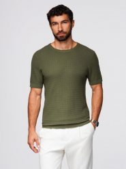 Strukturalna dzianinowa koszulka męska - oliwkowa V1 - Rozmiar: L. Zielone t-shirty męskie Ombre Clothing, l, bez wzorów, z dzianiny, bez kołnierzyka, bez ramiączek. W wyprzedaży za 119.99 zł.