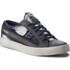 Sneakersy DIESEL - D-String Low Y01641 P1547 T6067 Indigo. Buty sportowe na co dzień męskie marki Diesel. W wyprzedaży za 419.00 zł.