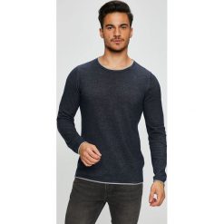 Selected - Sweter. Czarne swetry męskie Selected, z bawełny, z okrągłym kołnierzem, z krótkim rękawem. W wyprzedaży za 99.90 zł.