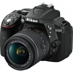 Nikon Lustrzanka Cyfrowa d5300 + 18-55 Af-P Vr Czarny. Aparaty lustrzanki marki NIKON. W wyprzedaży za 2,559.00 zł.