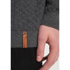 Knowledge Cotton Apparel CHECK ROUND NECK Sweter dark grey melange. Szare kardigany męskie Knowledge Cotton Apparel, z bawełny. Za 419.00 zł.