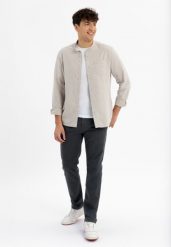 Materiałowe spodnie R-MARSHALL. Eleganckie spodnie męskie Volcano, bez wzorów, z bawełny, klasyczne. Za 179.99 zł.