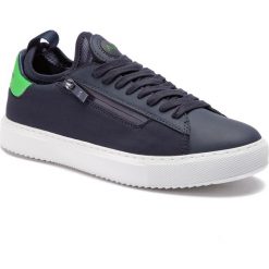 Sneakersy ARMANI EXCHANGE - XUX008 XV090 00285 Navy. Buty sportowe na co dzień męskie marki Armani Exchange. Za 649.00 zł.