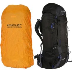 Plecak trekkingowy Regatta EU187. Czarne plecaki męskie Regatta, bez wzorów, z poliesteru. Za 370.70 zł.