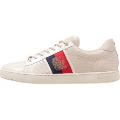 Cruyff SYLVA SEMI Sneakersy niskie cream. Białe buty sportowe na co dzień męskie Cruyff, z materiału. Za 549.00 zł.