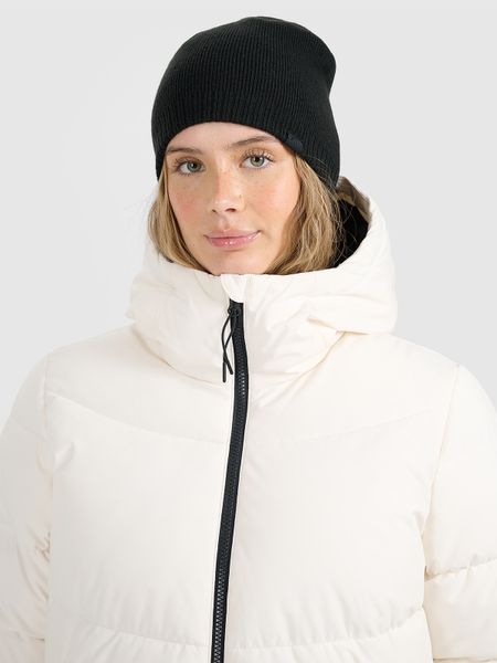 4F Czapka zimowa uniseks - czarna Uniwersalny. Czarne czapki męskie 4f, na zimę, bez wzorów, z materiału, klasyczne. Za 39.99 zł.