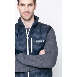 Adidas Originals - Bezrękawnik. Kamizelki męskie marki Adidas Originals. W wyprzedaży za 269.90 zł.