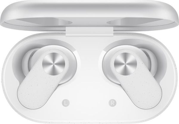 Słuchawki OnePlus Nord Buds 2 białe (5481129549). Białe słuchawki bluetooth OnePlus. Za 318.80 zł.