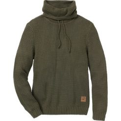 Sweter z golfem Regular Fit bonprix ciemnooliwkowy. Zielone swetry męskie bonprix, z golfem. Za 89.99 zł.