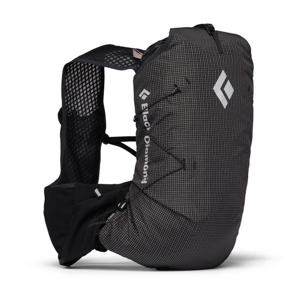 Plecak Black Diamond Distance 8. Czarne plecaki męskie Black Diamond, bez wzorów. Za 668.50 zł.