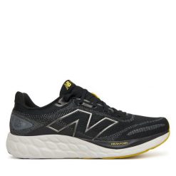 Buty do biegania New Balance. Czarne buty do biegania męskie New Balance, bez wzorów, bez zapięcia, do biegania. Za 419.99 zł.