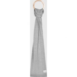 Calvin Klein - Szalik. Szaliki męskie marki Calvin Klein. W wyprzedaży za 219.90 zł.