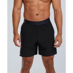 Spodenki treningowe męskie TYR SOL SHORT UNLINED 7". Czarne szorty sportowe męskie TYR, bez wzorów. Za 349.98 zł.