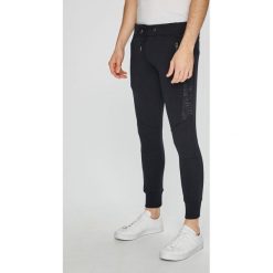 Brave Soul - Spodnie. Szare spodnie na co dzień męskie Brave Soul, z bawełny, casualowe. W wyprzedaży za 69.90 zł.