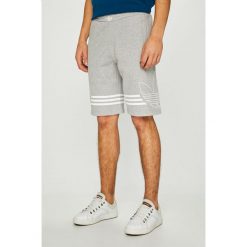 Adidas Originals - Szorty. Szorty męskie marki Adidas Originals. Za 169.90 zł.