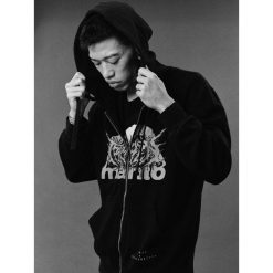 MANTO bluza z kapturem TREASURE ZONE czarna. Czarne bluzy nierozpinane męskie Manto, bez wzorów, bez ramiączek, z kapturem. Za 299.00 zł.