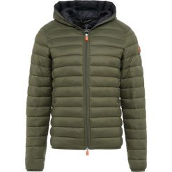 Save the duck GIGA Kurtka przejściowa dusty olive. Kurtki męskie marki Save the duck. Za 629.00 zł.