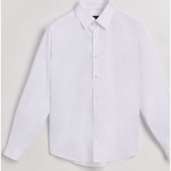 Koszula slim fit - Biały. Koszule męskie marki Reserved. W wyprzedaży za 79.99 zł.