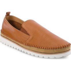 Półbuty SERGIO BARDI - Brosso SS127334618ET 104. Codzienne półbuty męskie Sergio Bardi. W wyprzedaży za 189.00 zł.