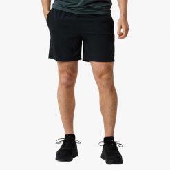 Szorty treningowe Trening męskie Swedemount Core Shorts szybkoschnące. Czarne szorty sportowe męskie SWEDEMOUNT, bez wzorów, sportowe. Za 129.99 zł.