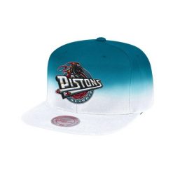 Czapka typu snapback Mitchell & Ness Color Fade Detroit Pistons. Białe czapki męskie Mitchell & Ness, bez wzorów. Za 218.50 zł.