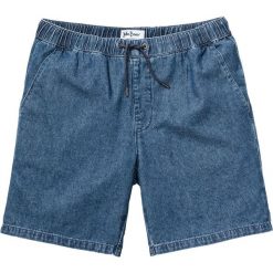 Lekkie szorty dżinsowe Regular Fit bonprix niebieski. Jeansy męskie marki bonprix. Za 89.99 zł.