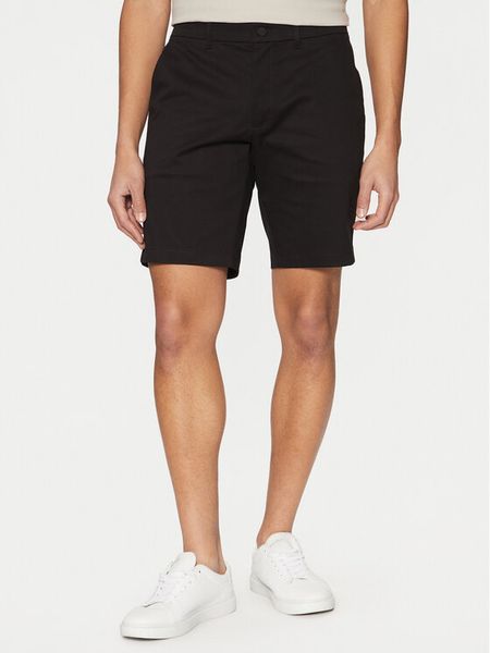 Calvin Klein Szorty materiałowe K10K114071 Czarny Slim Fit. Czarne szorty męskie Calvin Klein, bez wzorów, z bawełny. Za 199.99 zł.