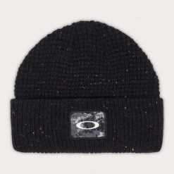 Oakley Czapka Ellipse Patch Waffle Beanie Fos901658-02E. Czarne czapki męskie Oakley, bez wzorów, sportowe. Za 118.99 zł.