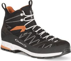 Buty trekkingowe męskie Aku pomarańczowe czarne r. 41 1/2. Brązowe buty trekkingowe męskie Aku, bez wzorów, bez zapięcia. Za 824.62 zł.