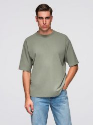 Męski t-shirt bawełniany LOOSE FIT z okrągłym dekoltem – khaki V8 - Rozmiar: M. Brązowe t-shirty męskie Ombre Clothing, l, bez wzorów, z bawełny, bez kołnierzyka, bez ramiączek. W wyprzedaży za 97.49 zł.