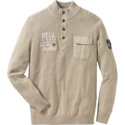 Sweter ze stójką Regular Fit bonprix piaskowy. Swetry męskie bonprix. Za 59.99 zł.
